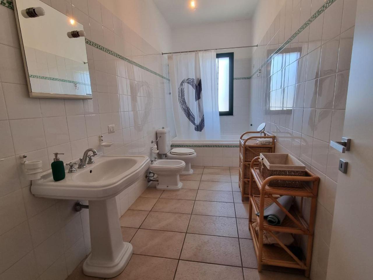 Accogliente Villa Con Piscina Caltagirone Eksteriør bilde